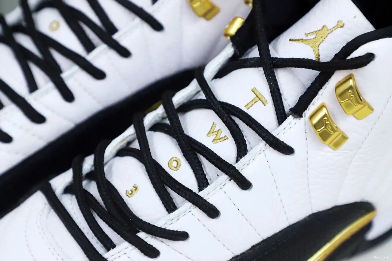 AIR 'ROYALTY' RETRO 12 Kimikick JORDAN 0730